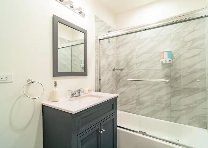 Modern 3br Smoke Ok Near Mccormick & Soldier Field Апартаменты Чикаго
